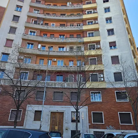 Clodio 13 * Rom